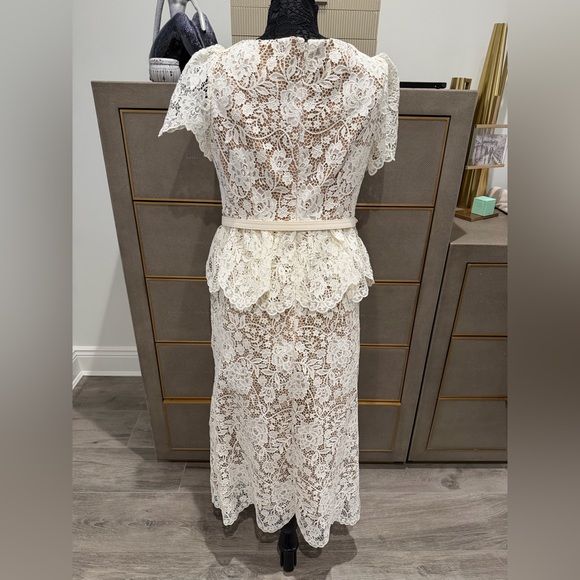 Self-Portrait Cream Lace Midi Dress - Picture 4 of 5
